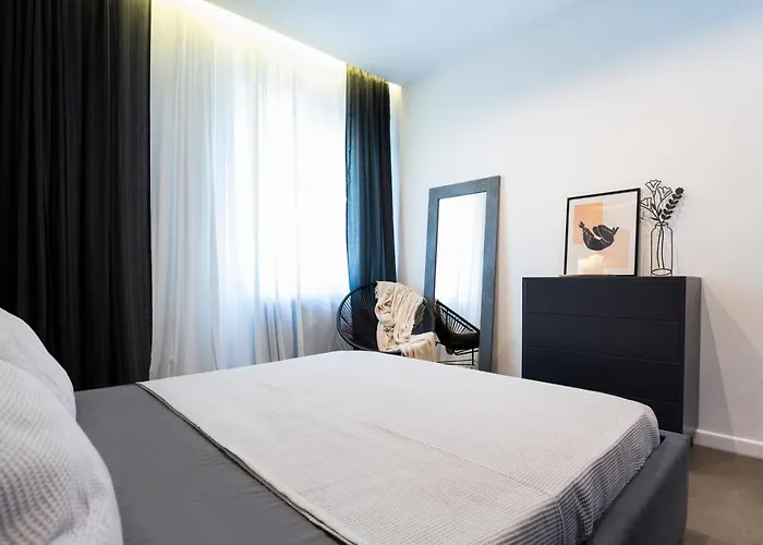 Lozenets Modern Tranquil & Daire