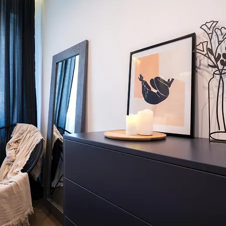 Lozenets Modern Apartment Tranquil & Central Апартаменты