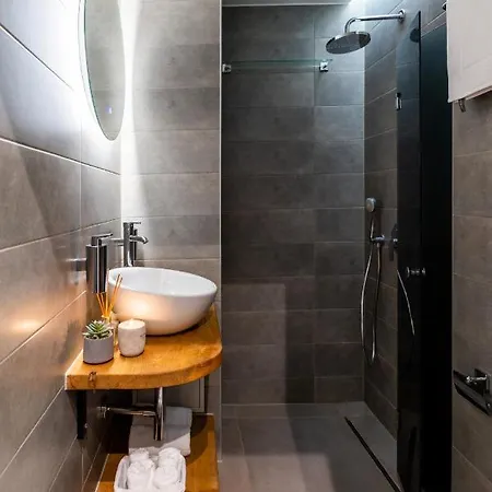 Apartman Lozenets Modern Tranquil &