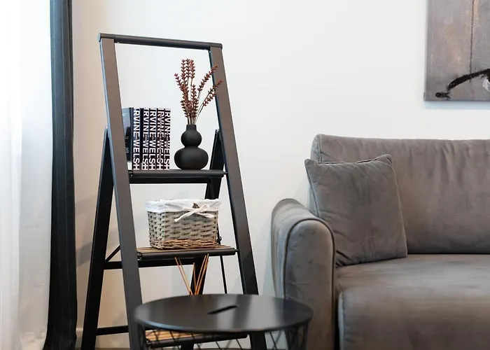 Lozenets Modern Tranquil & Sofia